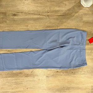 Short Par 4 Golf Pants